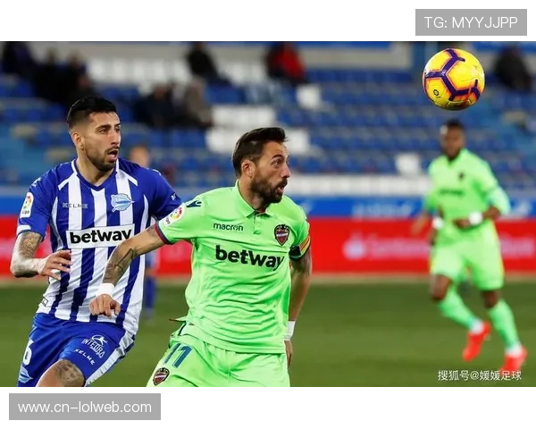 塞维利亚1-1战平阿拉维斯，风暴延期后主场难取三分